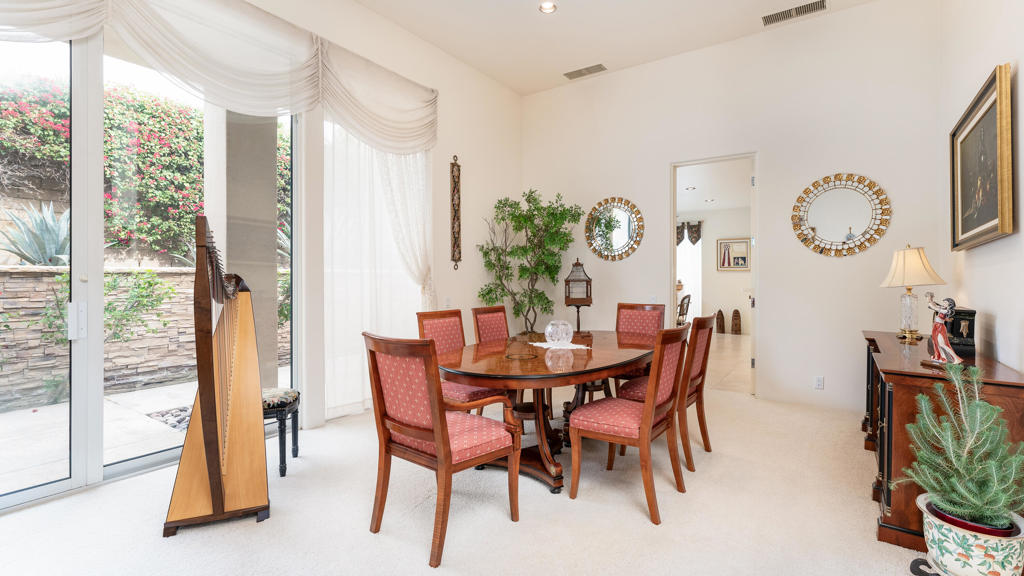 77290 Black Mountain Trail