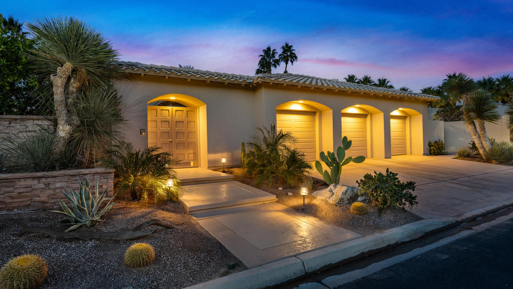 77290 Black Mountain Trail