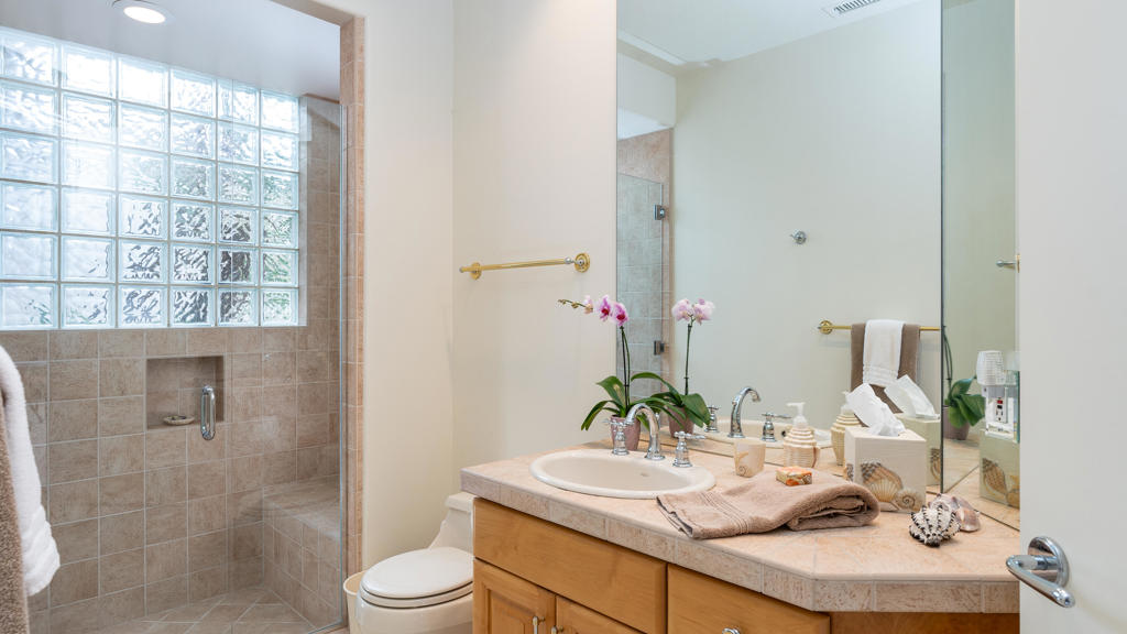77290 Black Mountain Trail