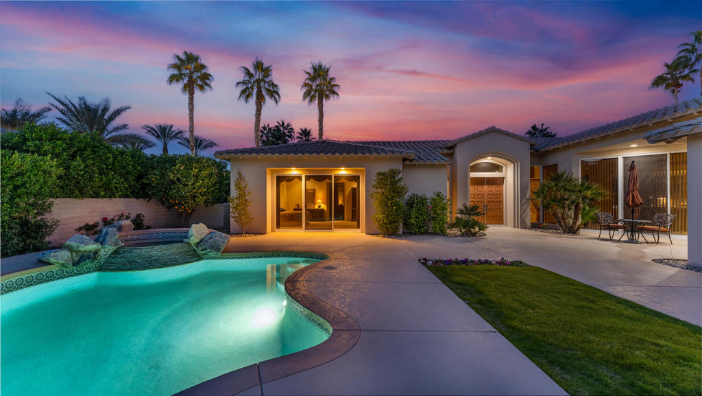 77290 Black Mountain Trail
