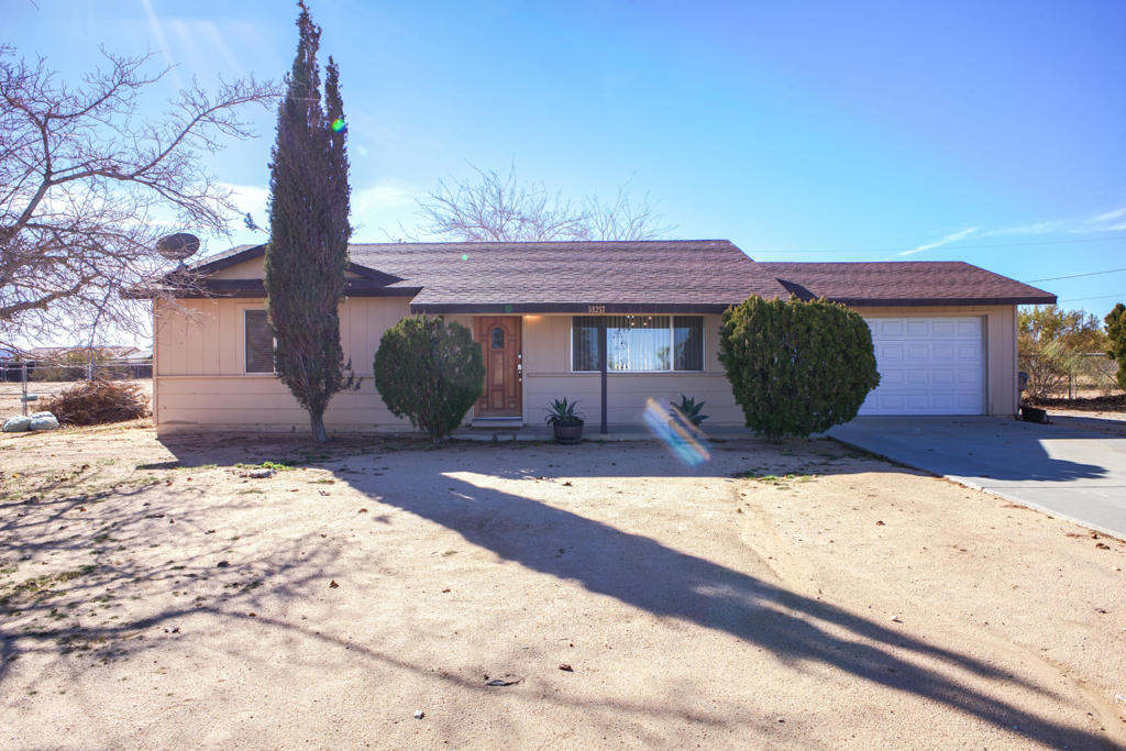 58257 Caliente Street