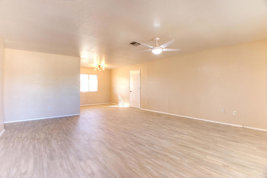 58257 Caliente Street