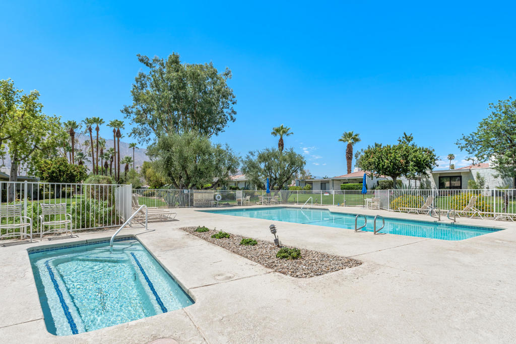 2150 N Sunshine Circle