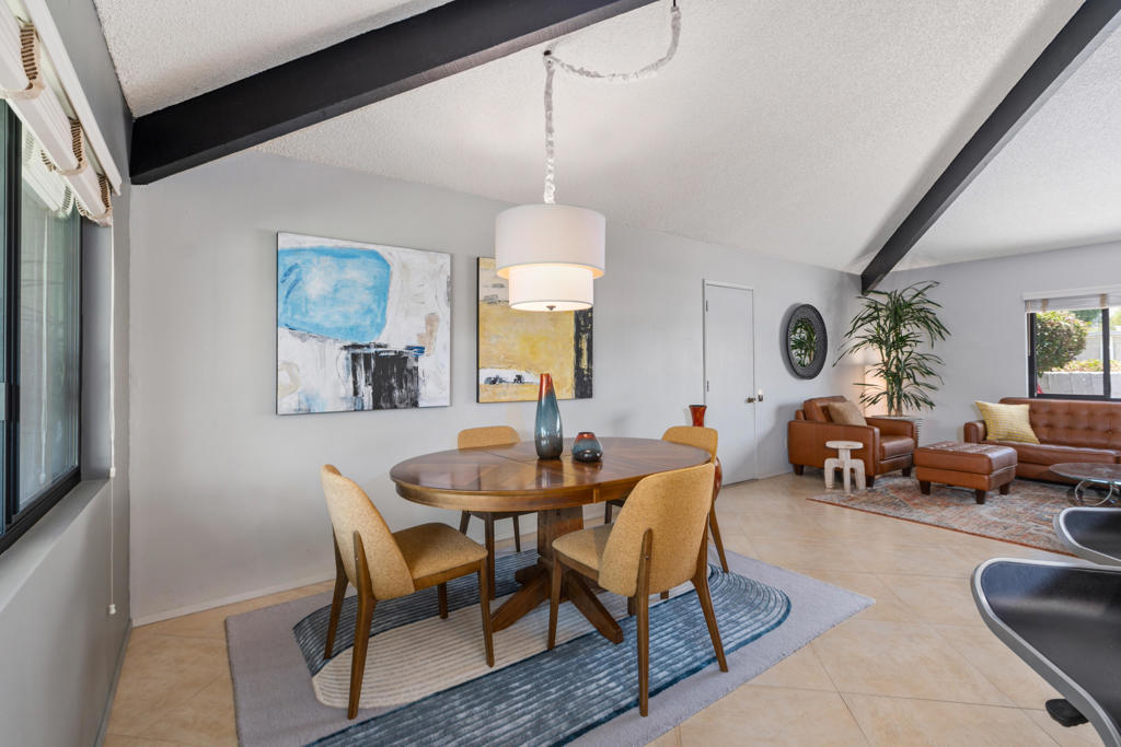 2150 N Sunshine Circle