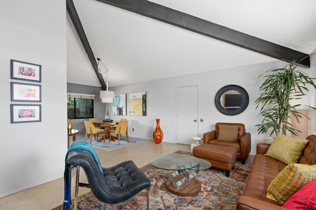 2150 N Sunshine Circle