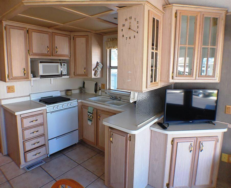 84136 Ave 44, #521 521