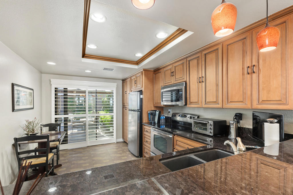 76716 Chrysanthemum Way