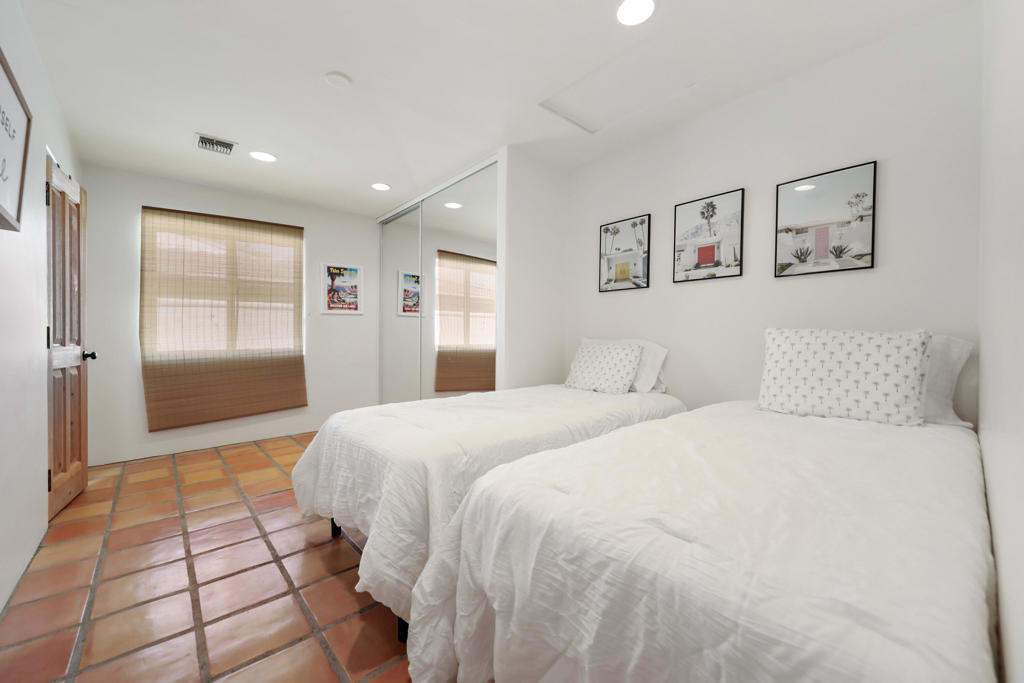 78690 Starlight Lane