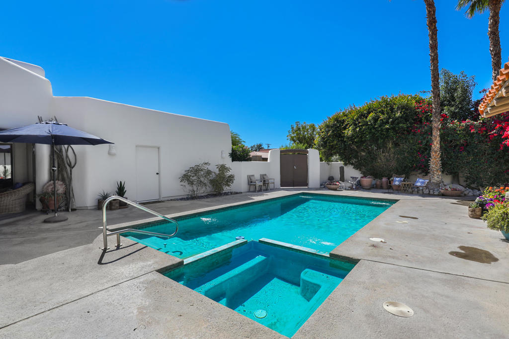 78690 Starlight Lane