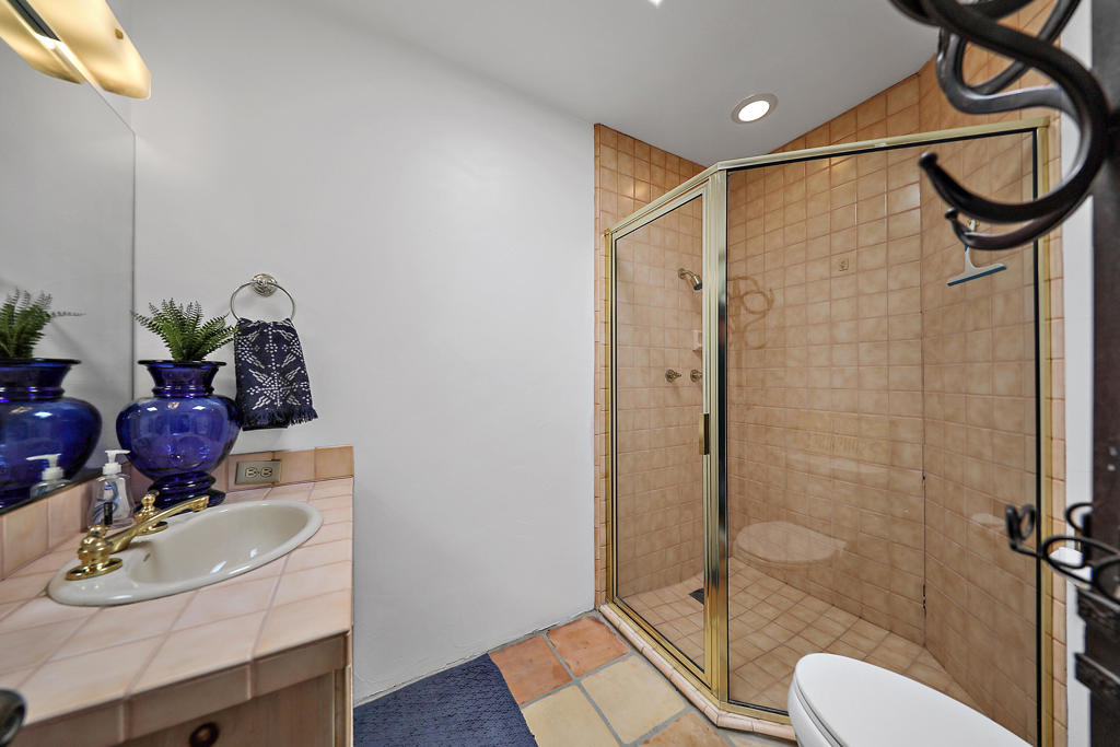 78690 Starlight Lane