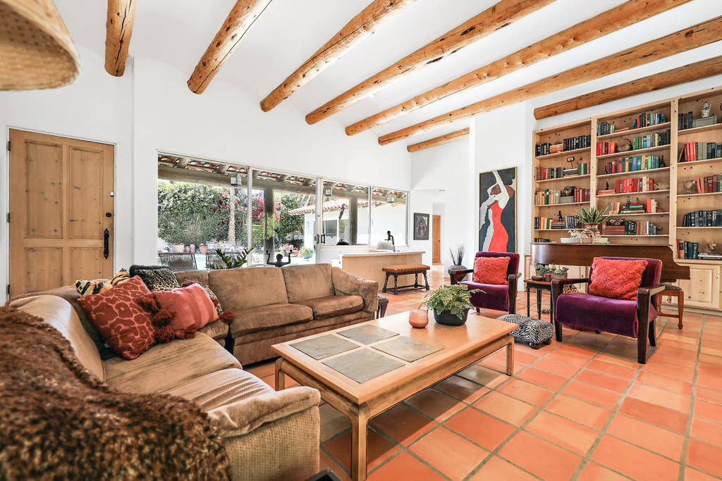 78690 Starlight Lane