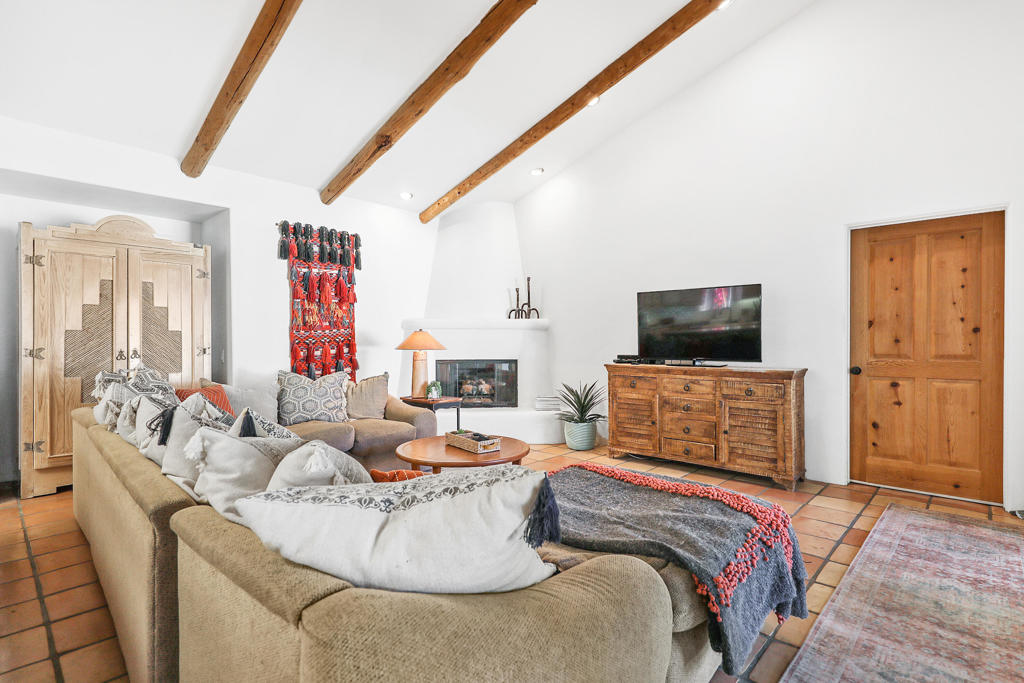 78690 Starlight Lane