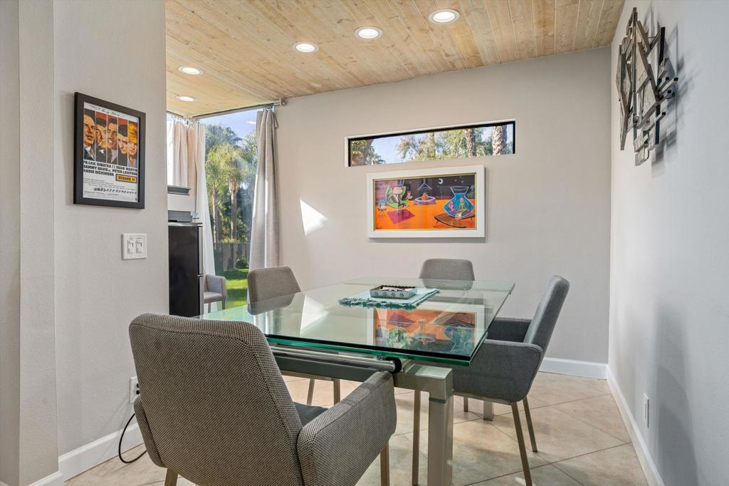 464 Sunningdale Drive