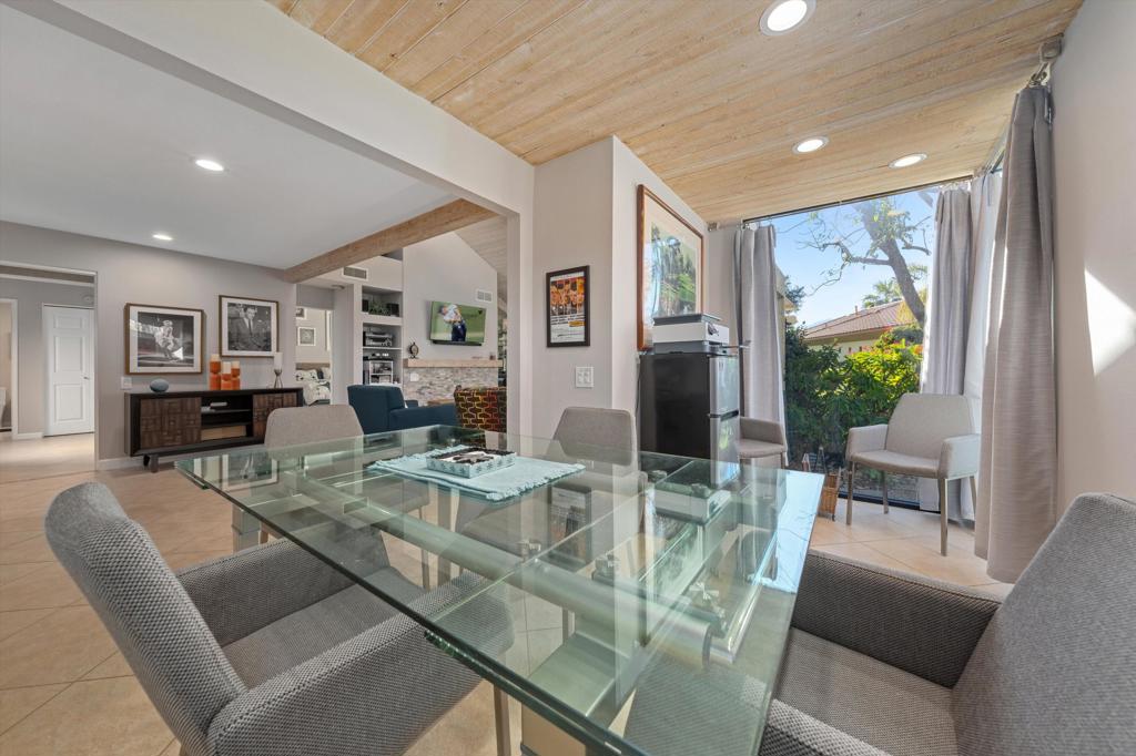 464 Sunningdale Drive