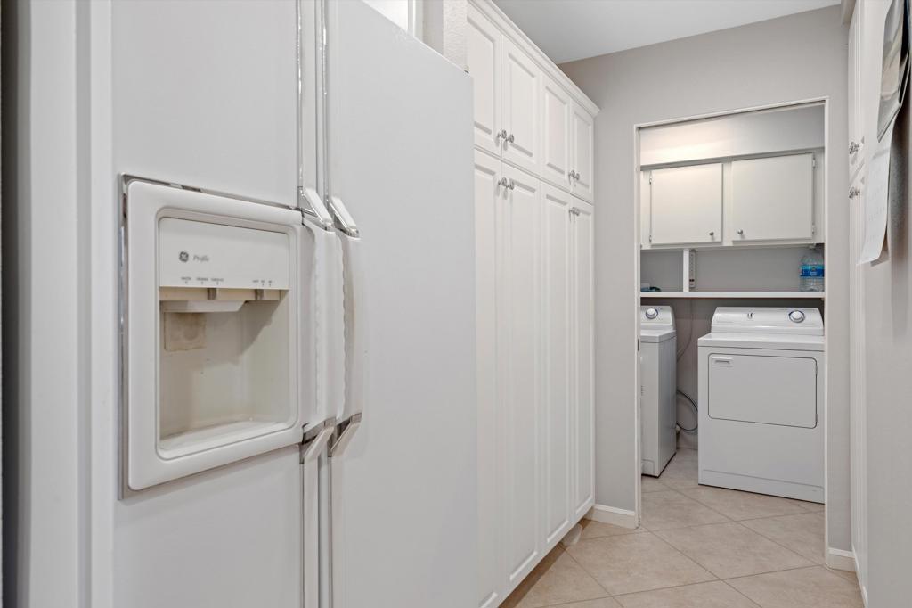 464 Sunningdale Drive