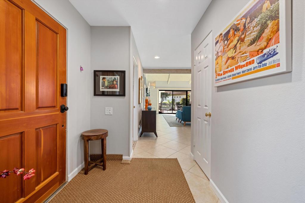 464 Sunningdale Drive