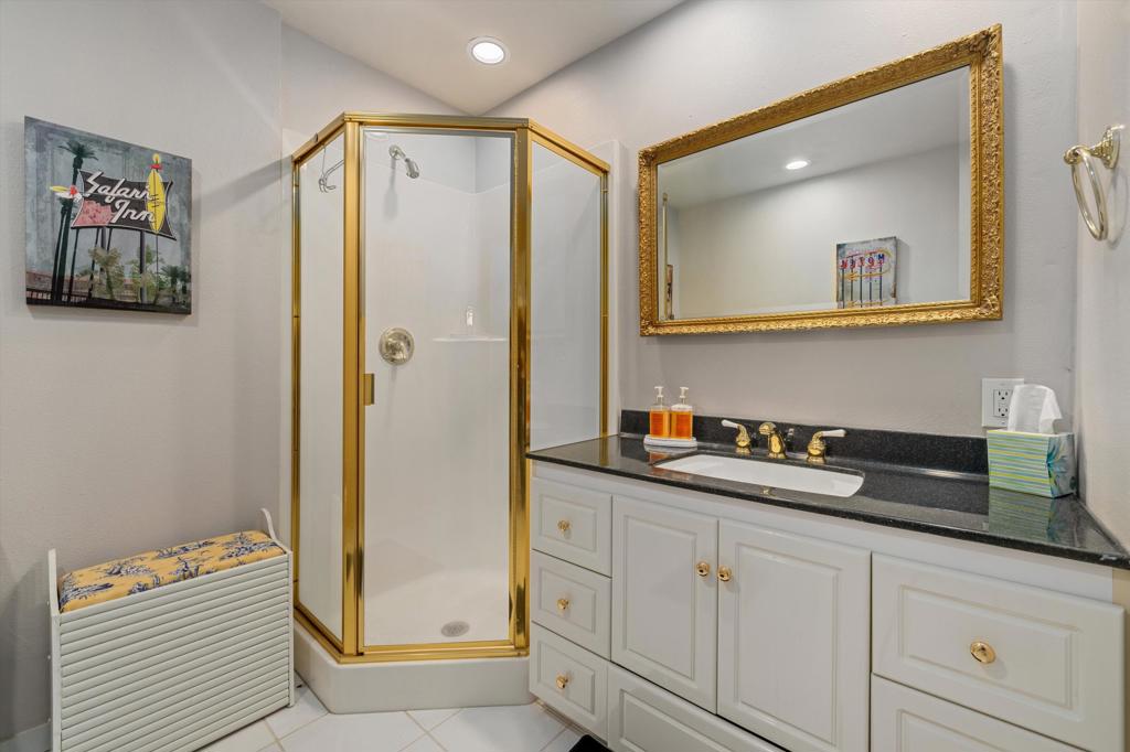 464 Sunningdale Drive