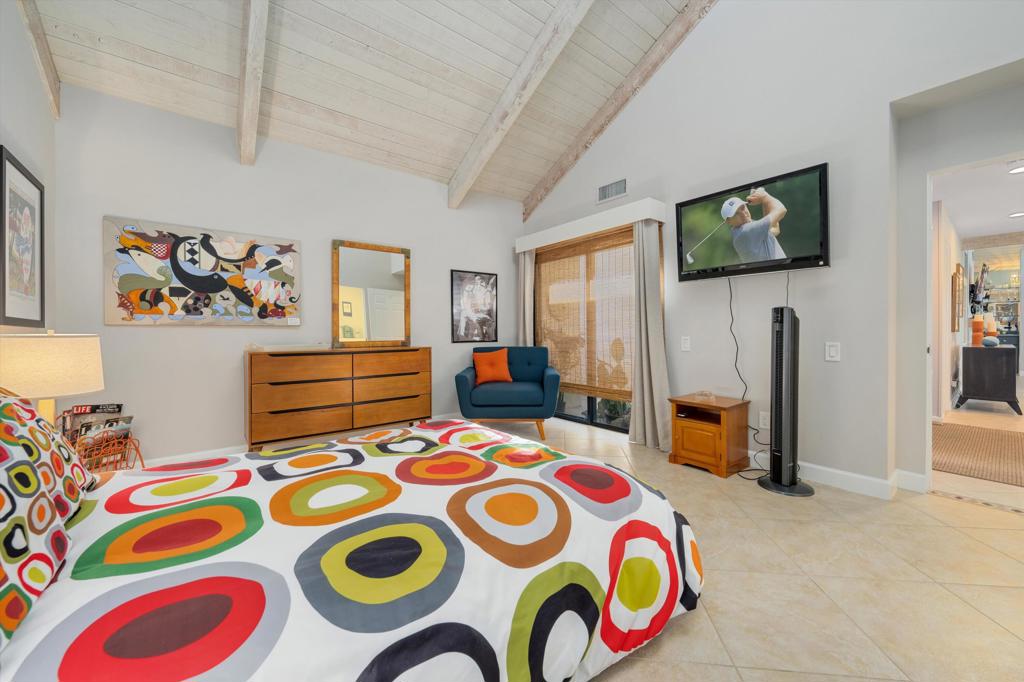 464 Sunningdale Drive