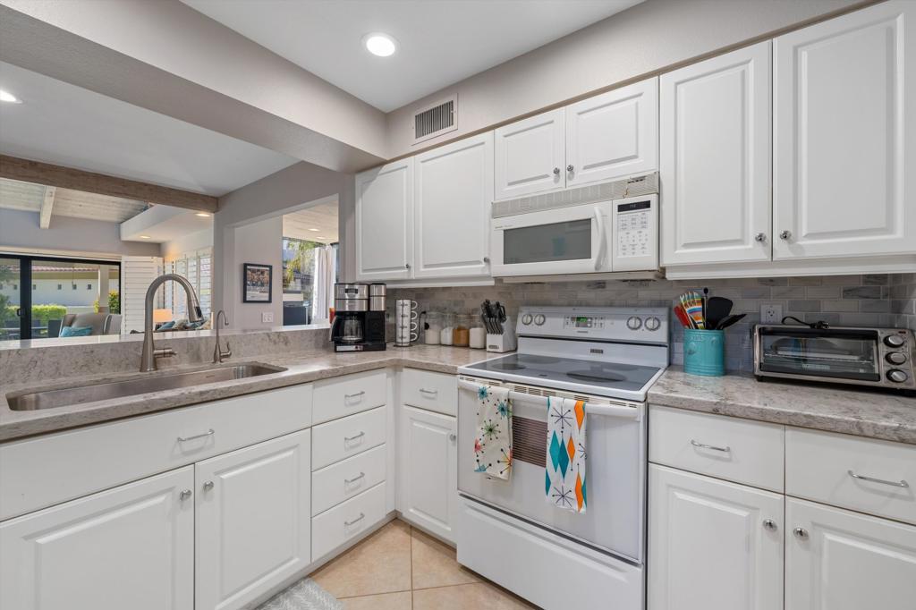 464 Sunningdale Drive