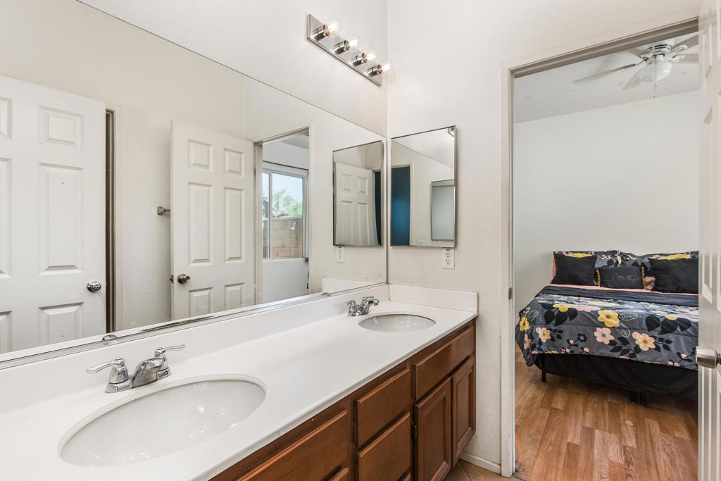 85920 Avenida Raylynn