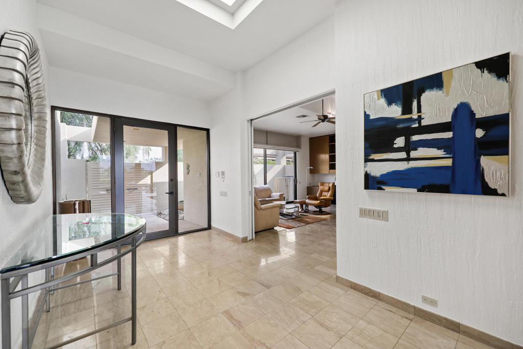 71000 Los Altos Court