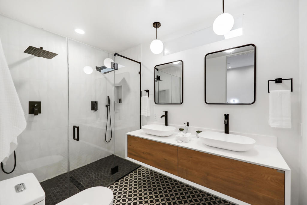 71000 Los Altos Court