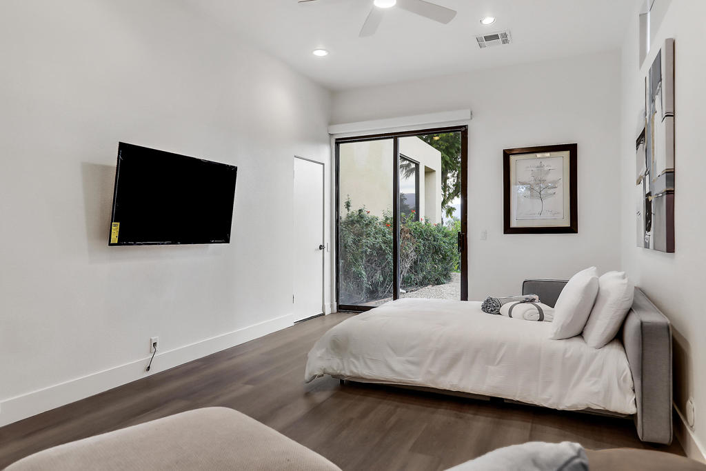 71000 Los Altos Court