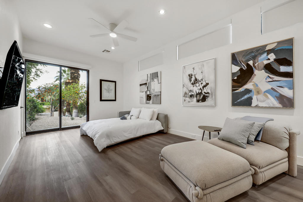 71000 Los Altos Court