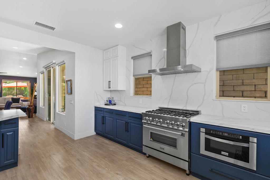 46050 Ocotillo Drive