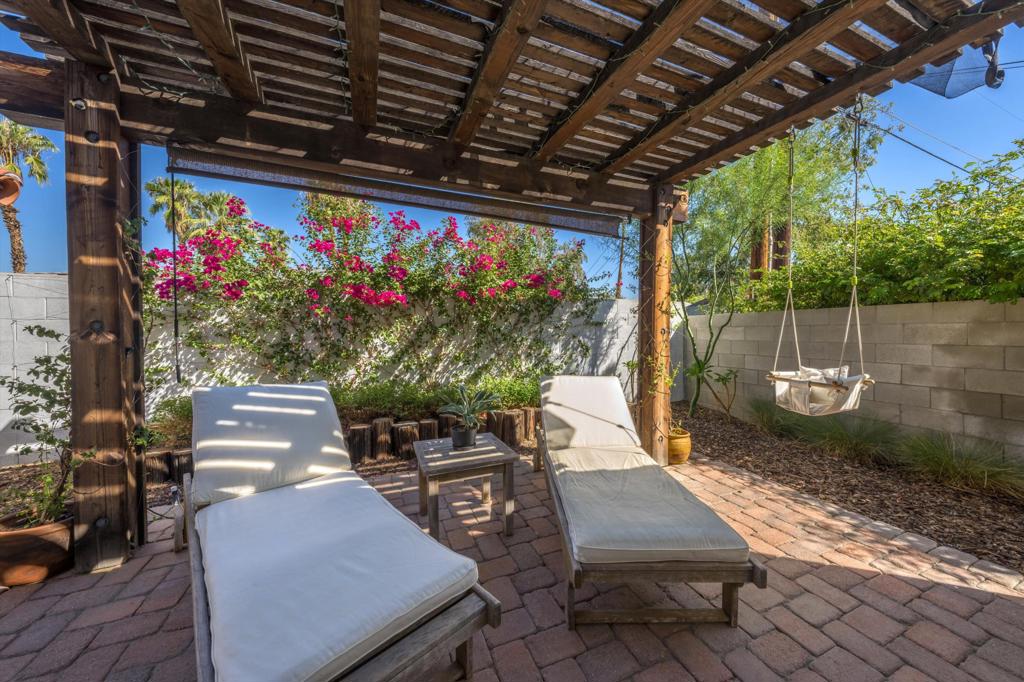 74044 San Marino Circle