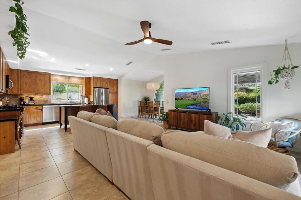 74044 San Marino Circle