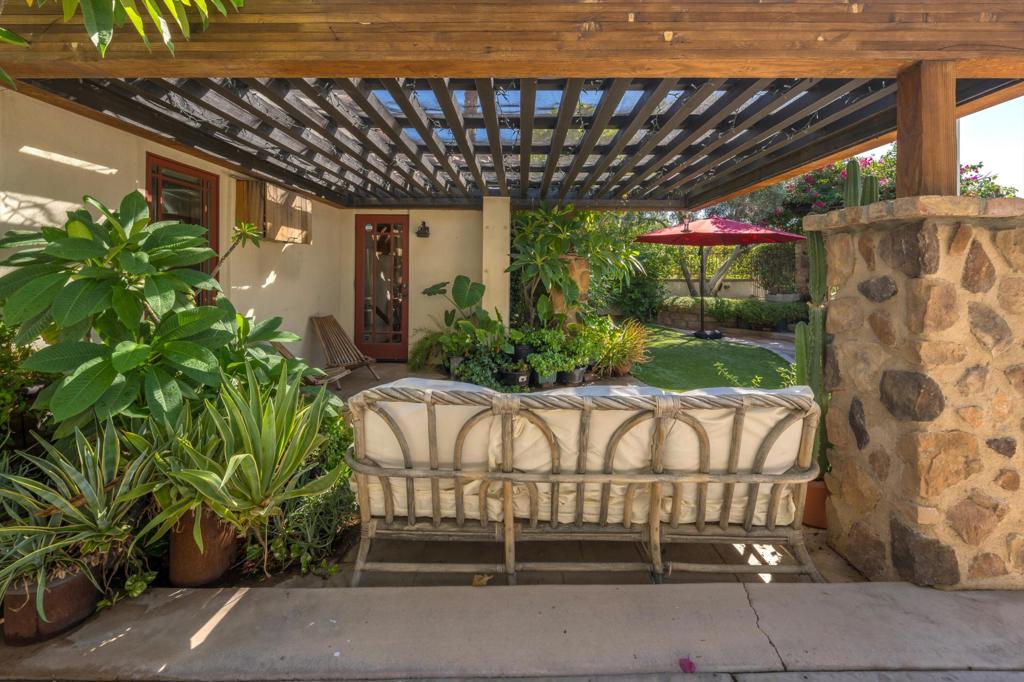 74044 San Marino Circle