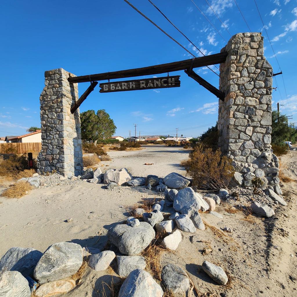 67552 Hatchet Cactus Drive