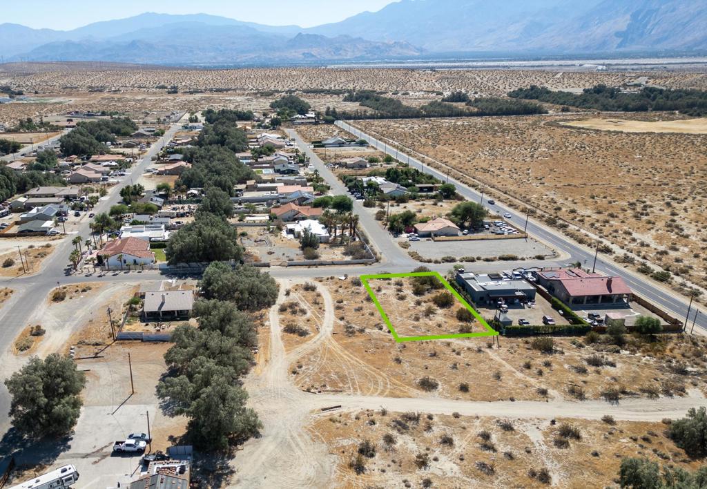 67552 Hatchet Cactus Drive