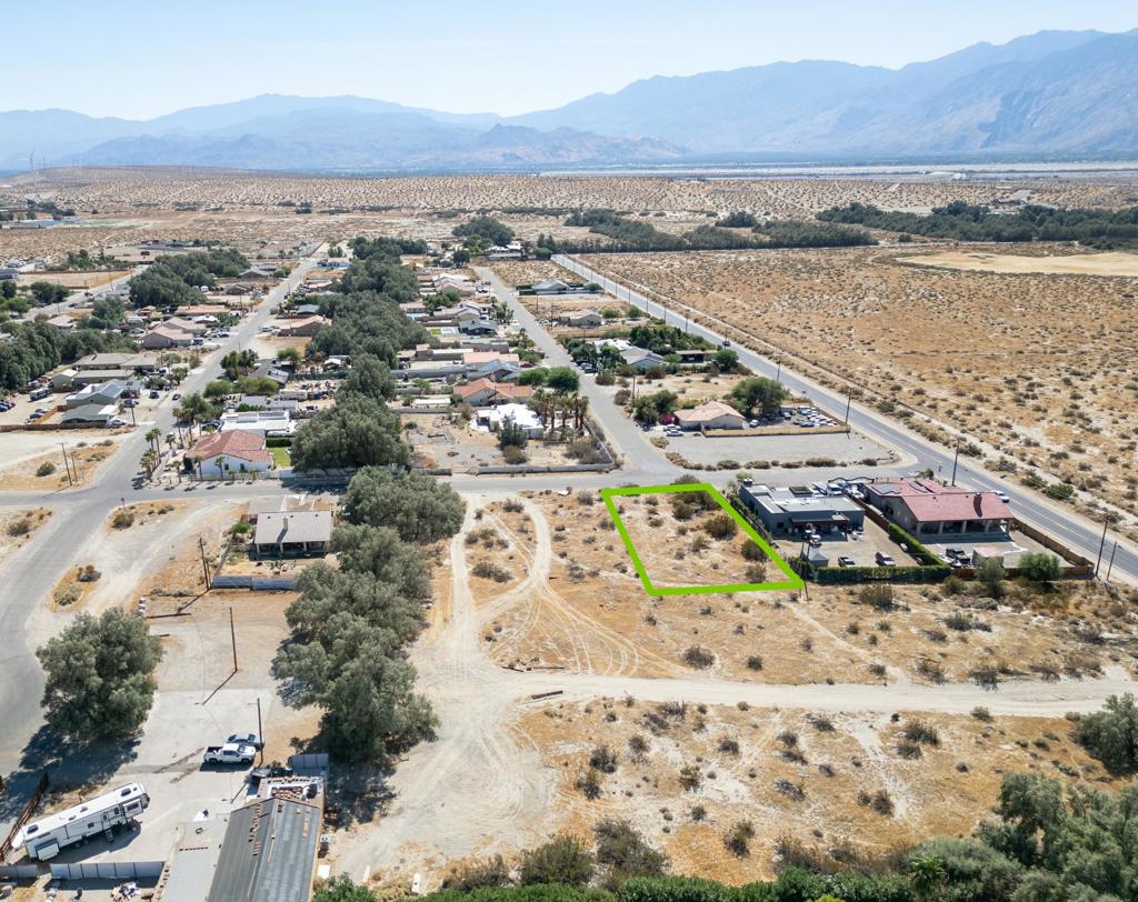 67552 Hatchet Cactus Drive