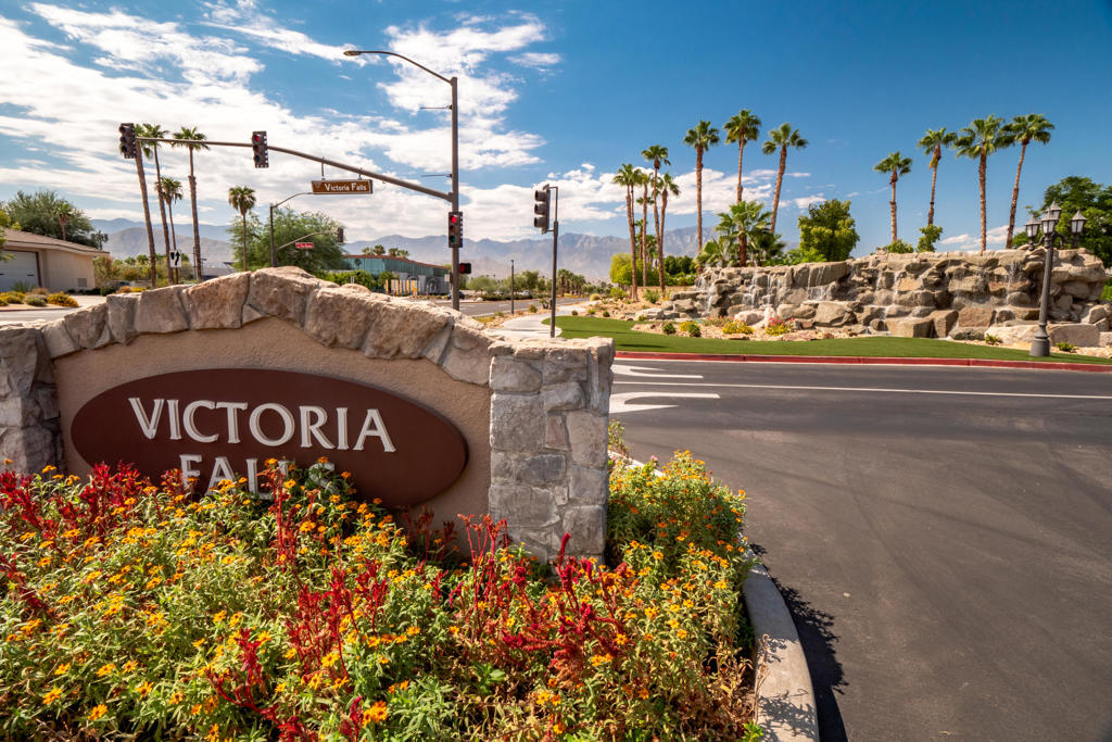 7 King Edward Court Court