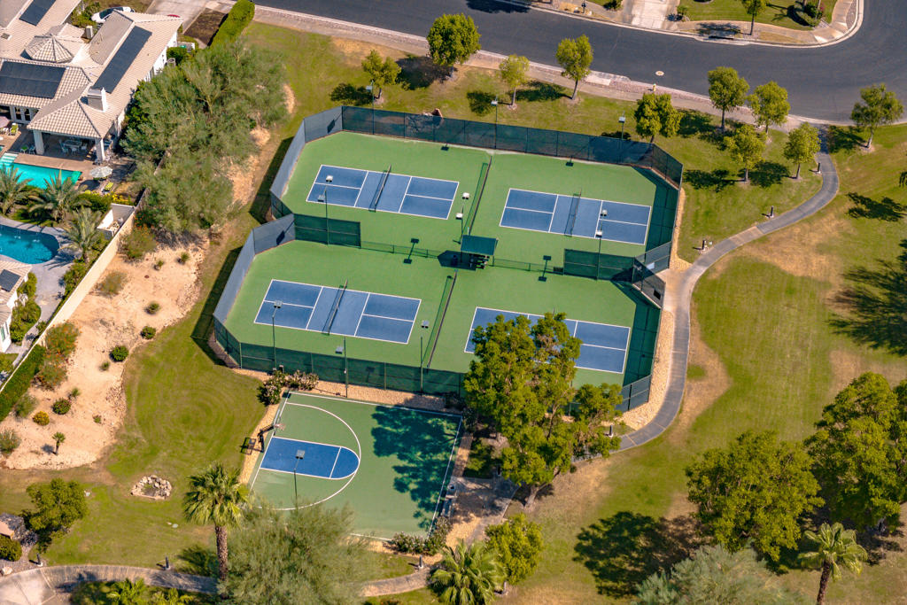 7 King Edward Court Court