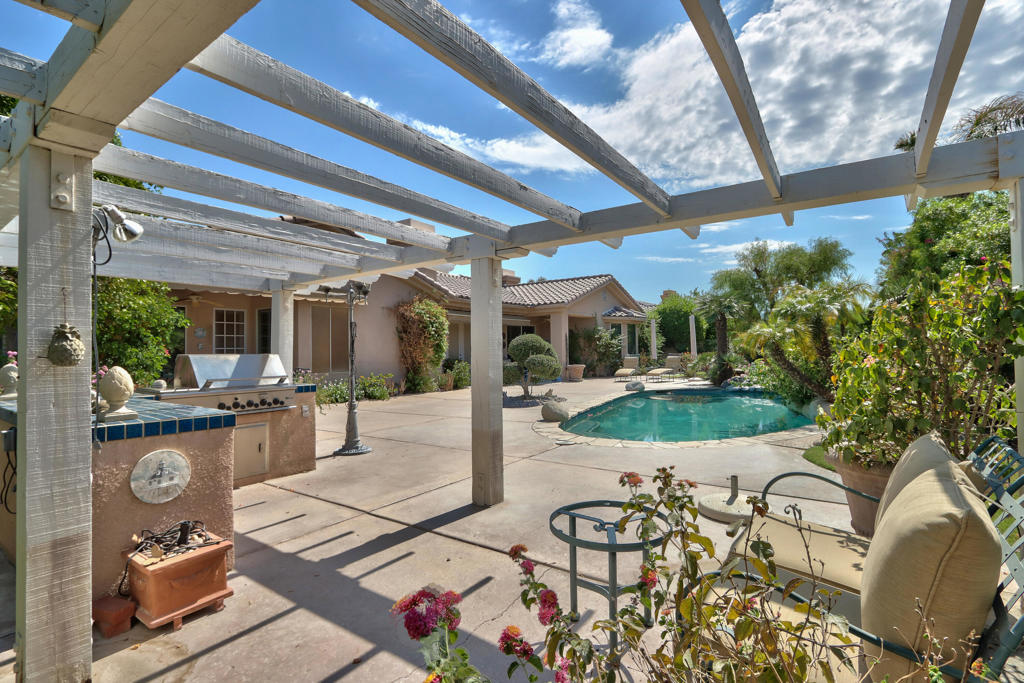 7 King Edward Court Court