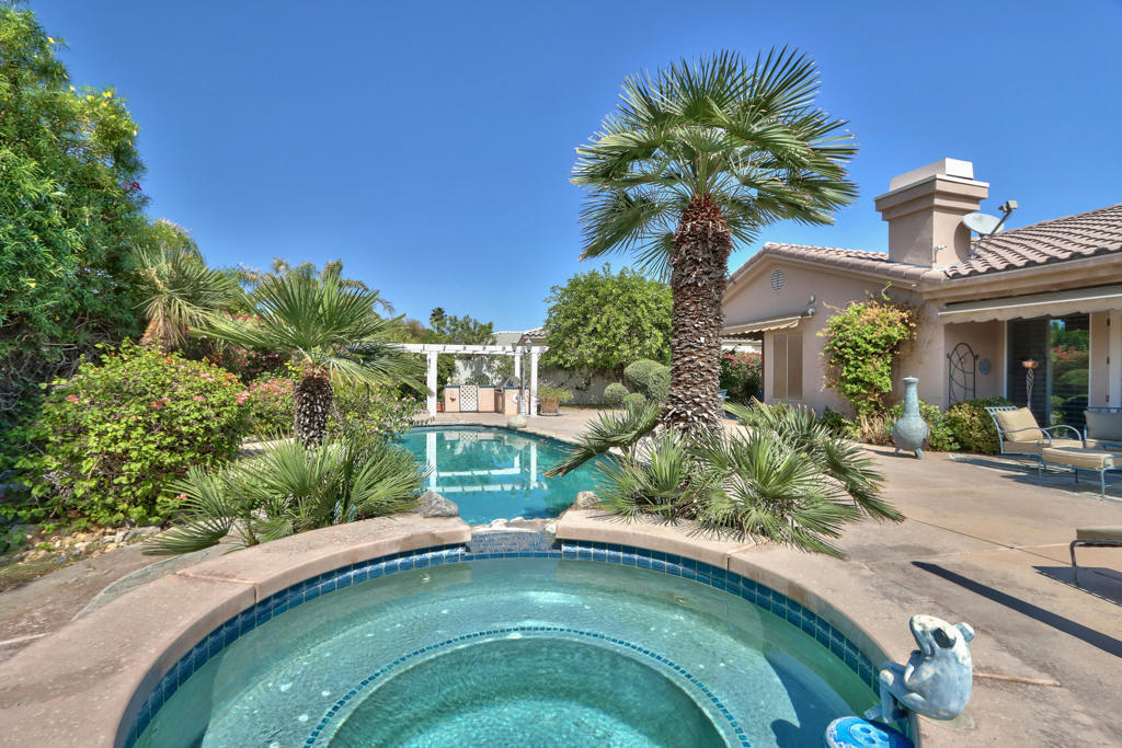 7 King Edward Court Court