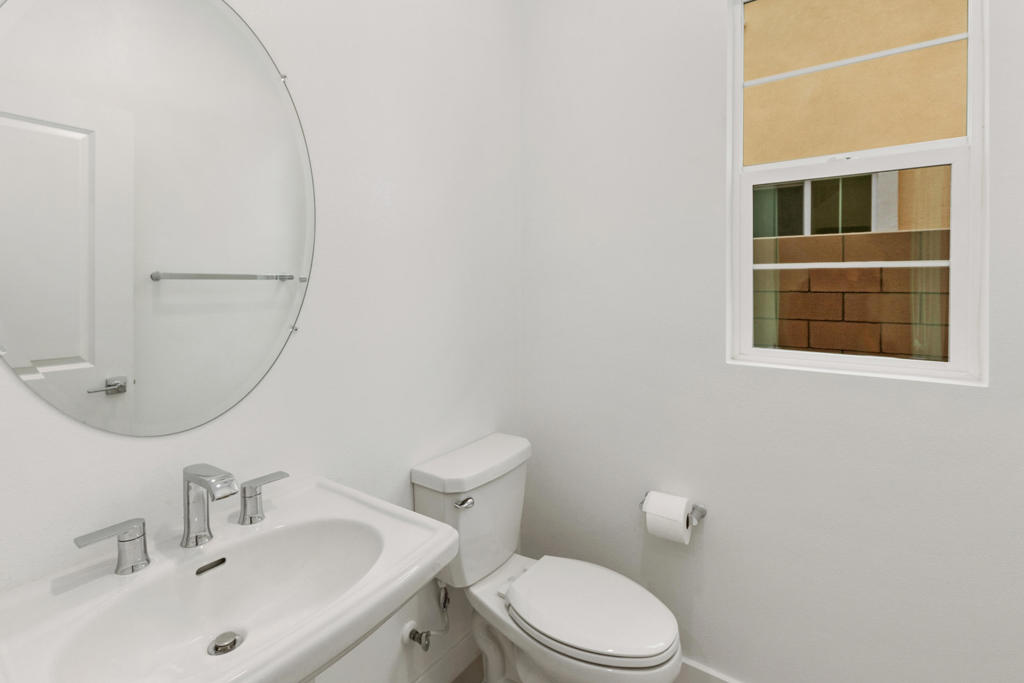 73502 Travers Street