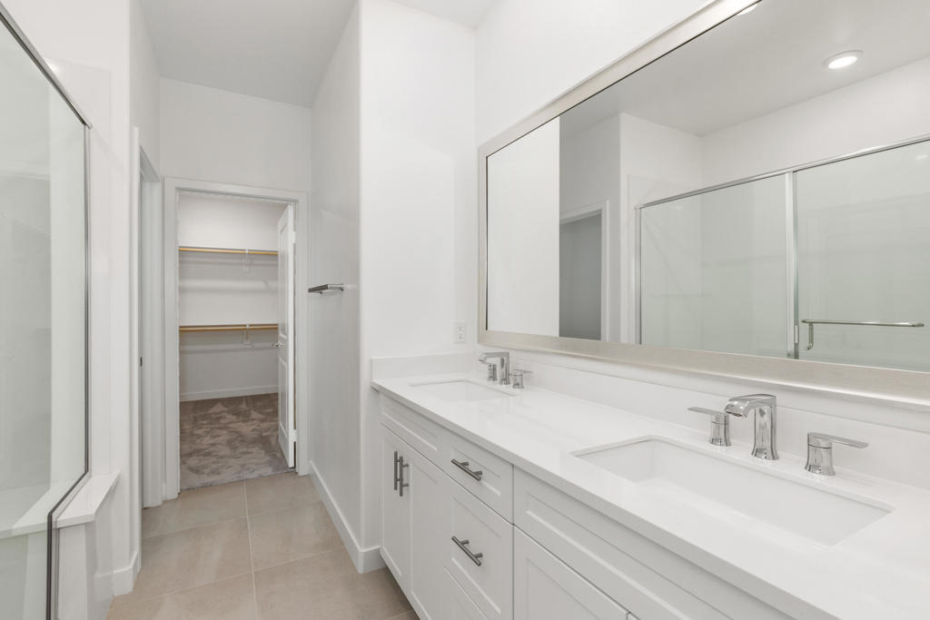 73502 Travers Street