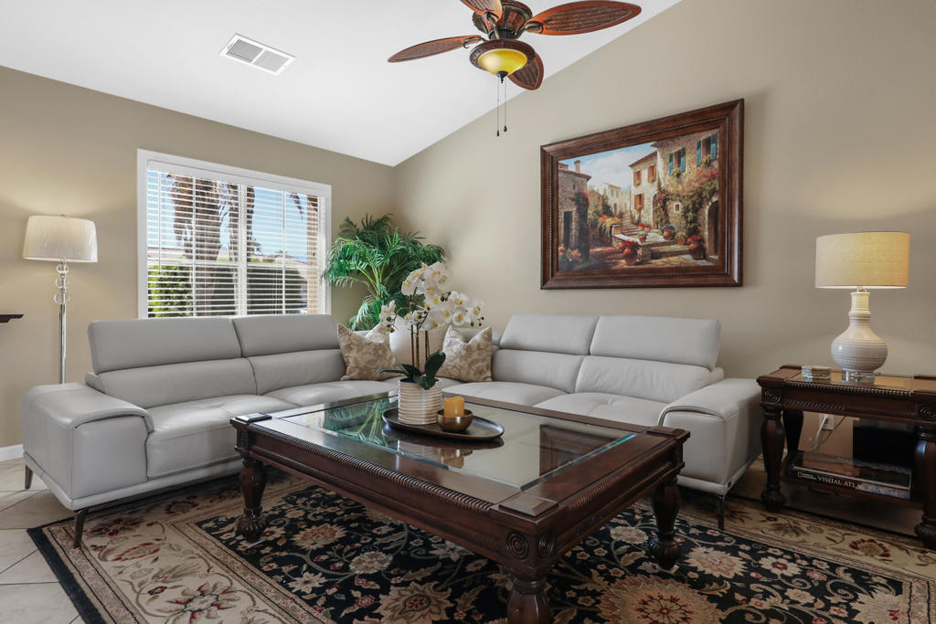 80626 Declaration Avenue