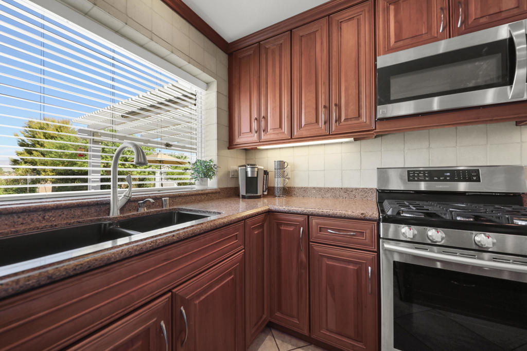 80626 Declaration Avenue