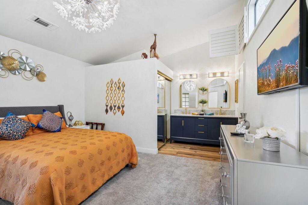 77700 Woodhaven Drive N