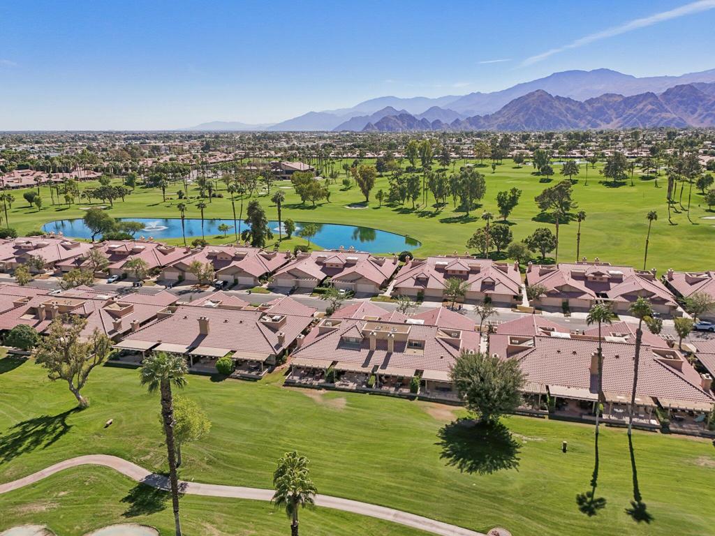 77700 Woodhaven Drive N