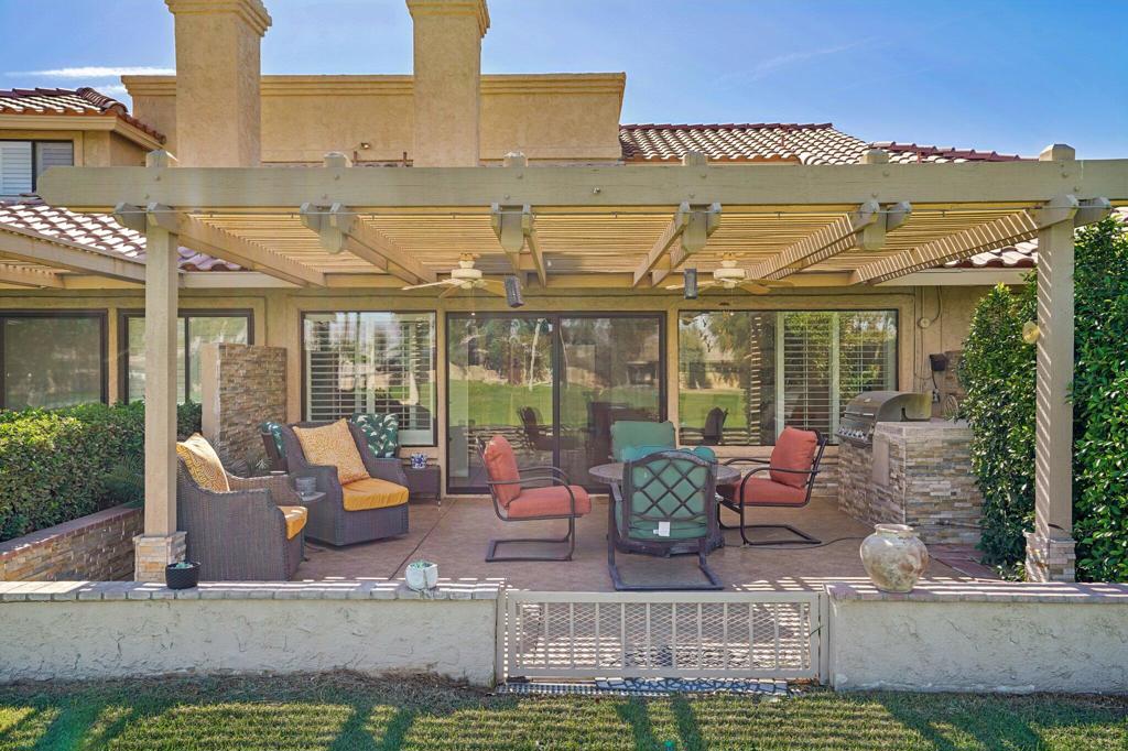 77700 Woodhaven Drive N