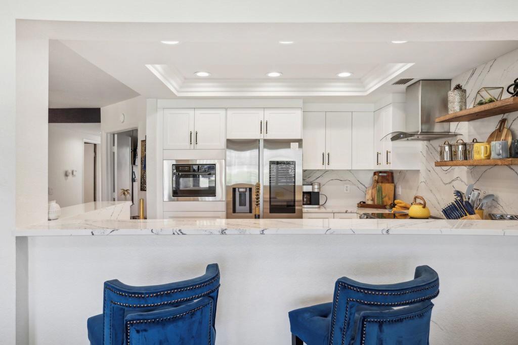 77700 Woodhaven Drive N