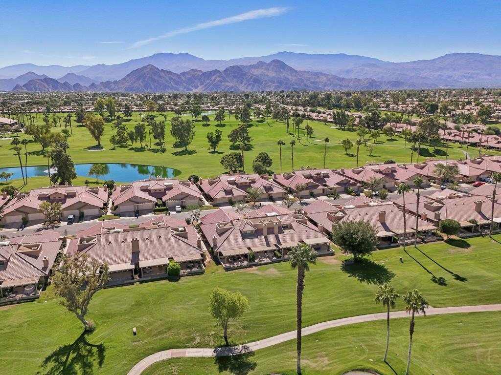 77700 Woodhaven Drive N