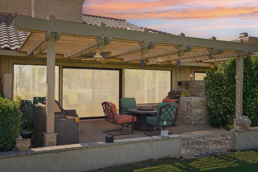 77700 Woodhaven Drive N