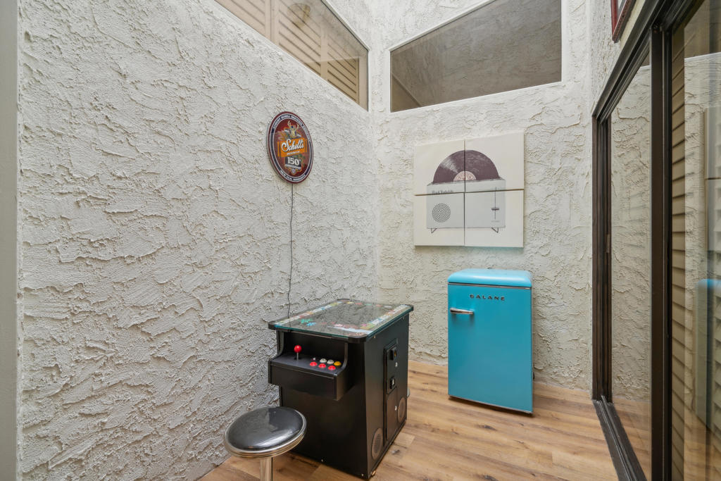 77700 Woodhaven Drive N